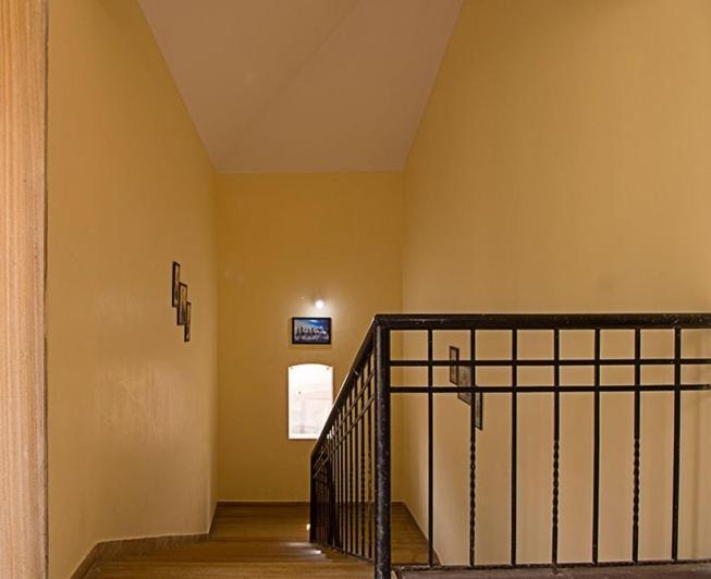 Seva Holidays Villa Ac Room 3Bh With Private Swmming Pool Big Living Room لونافالا المظهر الخارجي الصورة